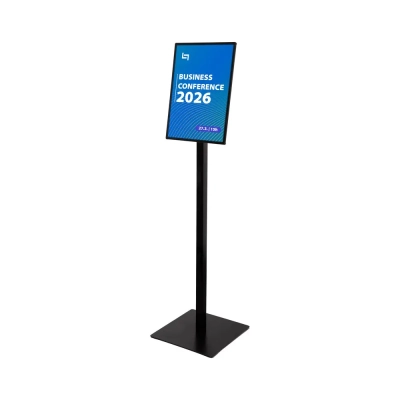 Czarny stojak na menu A3 LED Slide-In z ramką w układzie pionowym. Czarny stojak na menu A3 LED Slide-In z ramką w układzie pionowym.