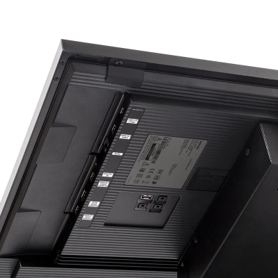 Kiosk multimedialny z monitorem Samsung 32
