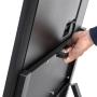 Uchwyt ekranu w potykaczu Easel Uchwyt ekranu w potykaczu Easel