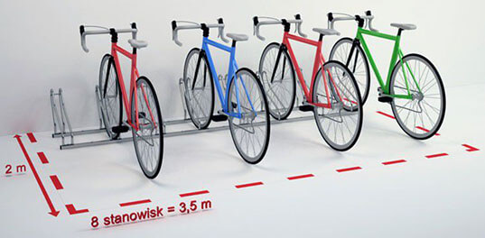 Stanowiska Multibike 8 ustawione pod kątem 45 stopni - wymagane miejsce 3,5 × 2 m Osiem stanowisk stojaka Multibike 8 ustawionych pod kątem 45 stopni - wymagane miejsce 3,5 × 2 m