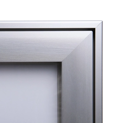 Narożniki aluminiowej ramy ogniotrwałej gabloty informacyjnej